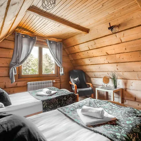Marta Apartament *