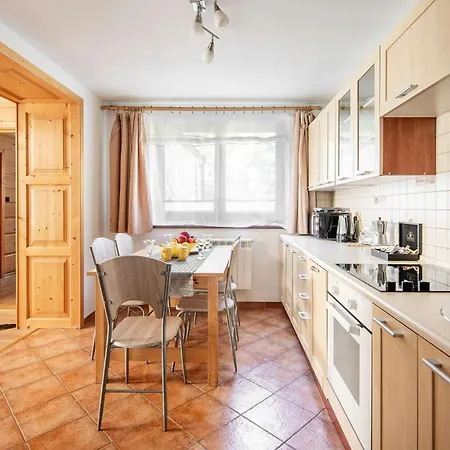 Apartament Marta *